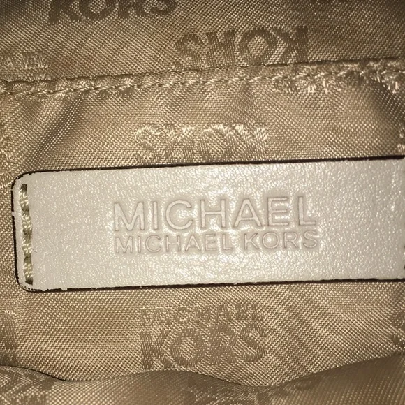 Michael Kors Cream Hobo Bag - Picture 4 of 4